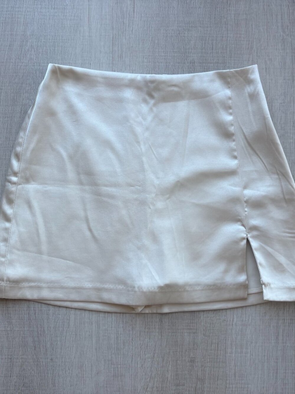 Abercrombie - Satin Mini Skort - Women S - Tan/Ivory